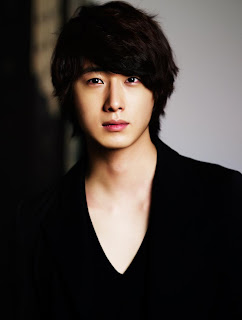 Foto Jung Il Woo imut