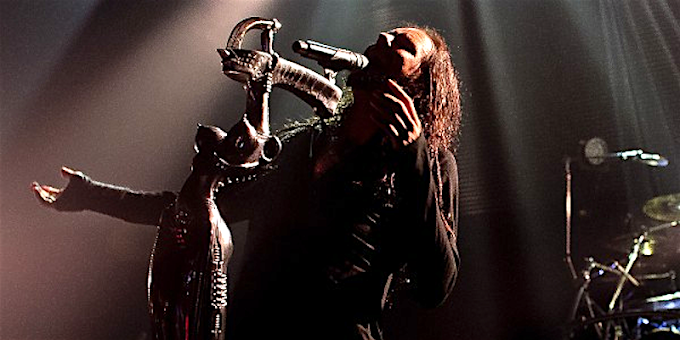 Korn Brings Bad Memories of Childhood Jonathan Davis