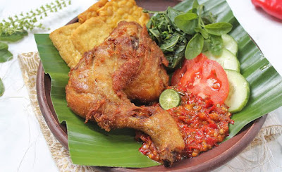 Ayam Goreng Penyet