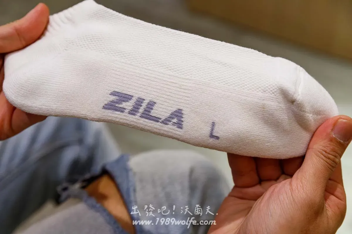 Zila 采樂機能運動襪