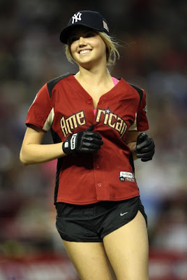 Kate Upton At Major League Baseball5