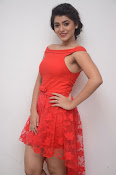 Yamini bhaskar new glam pics-thumbnail-13