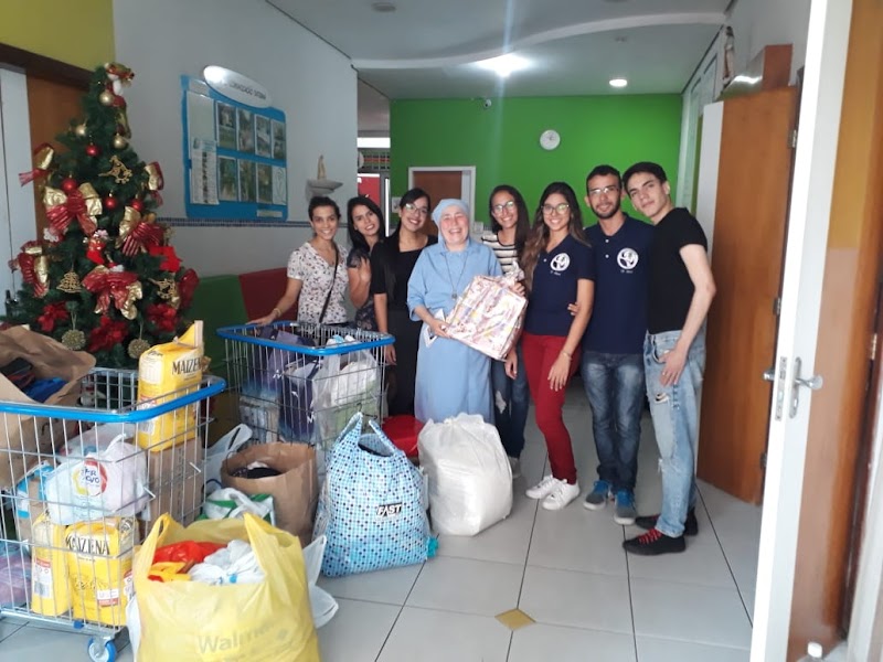 Visita e arrecadação de donativos para o Lar Amigos de Jesus