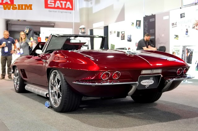 Pristine Corvette Stingray Display Car with SATA at SEMA Show 2022 @semashow #sema #sema2022