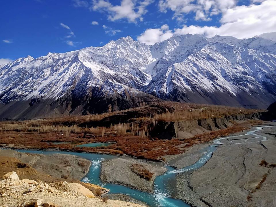 Hindu Raj mountain range Mastuj Chitral. Hindu Raj mountain range in Pakistan. Mountain range in Pakistan. Yarkhun River Chitral Pakistan