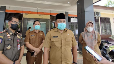 Sekda Muaro Jambi Lakukan Sidak di Hari Pertama kerja