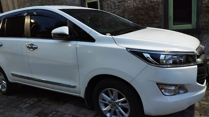 Sewa Mobil Innova Reborn