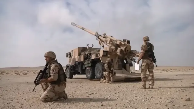 Военные у CAESAR в пустыне