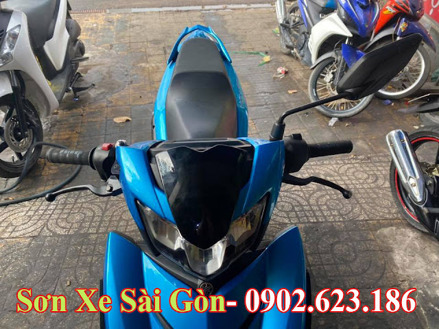 Mẫu sơn xe máy Exciter 150 màu xanh candy cực đẹp tại TP.HCM