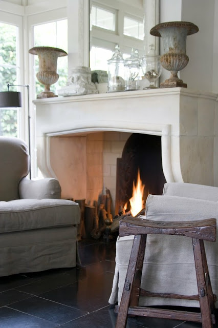 A Grace Kelly kind of fireplace