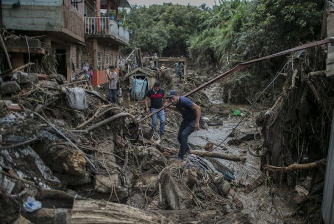 Estados// Extienden búsqueda de desaparecidos por lluvias en Michoacán a Jalisco