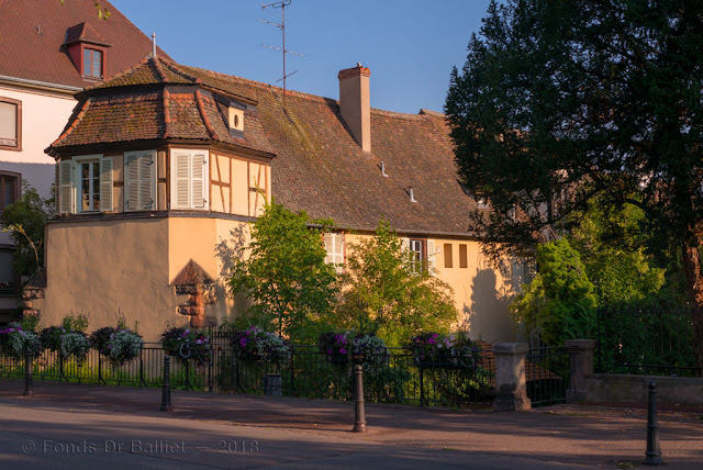 Tour octogonale « Henckersturm » flanquant la rivière Lauch (2018)