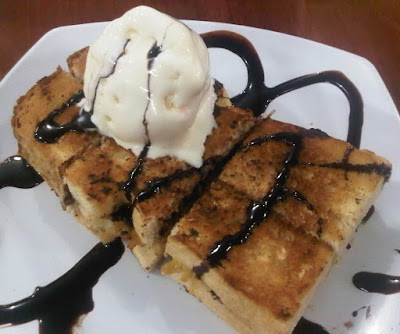 Peluang usaha makanan anak sekolah unik modal kecil Roti Bakar ice cream