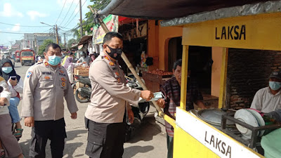 Kapolsek Bersama Tiga Pilar Kecamatan Sepatan Pantau PPKM Mikro 