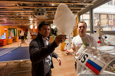 New Russian Google Office With Russian Flavor Seen On www.coolpicturegallery.us