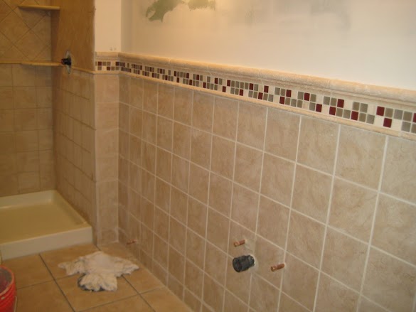 Bathroom Ceramic Tile Design : 30 amazing pictures and ideas classic bathroom tile ... / Cropped view of man holding container with pills near ceramic clean toilet bowl in modern restroom with grey tile.