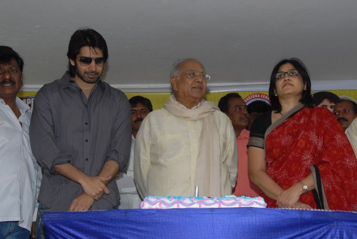 Nagarjuna 2011 Birthday Celebration Photos