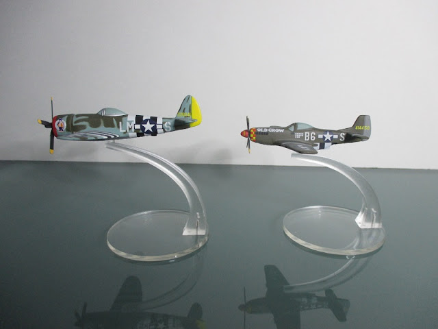 1/144 North American P-51 Mustang Republic P-47 Thunderbolt diecast metal aircraft miniature