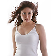 Kareena In cute Dress