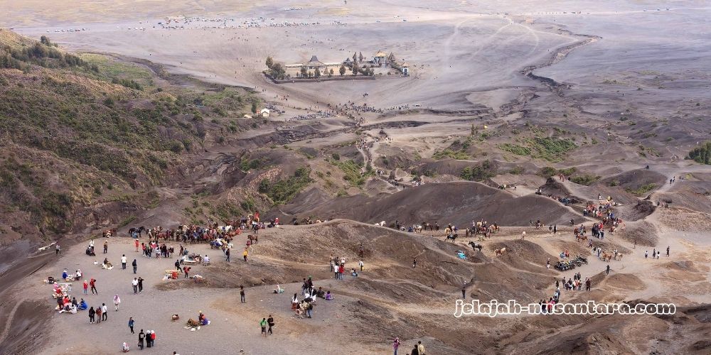 wisata kawah gunung bromo