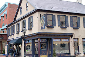 The Pub is located right in the heart of historic downtown Gettysburg, & offers a very extensive menu with everything from homemade soups to pizza to pastas to burgers and so much more.