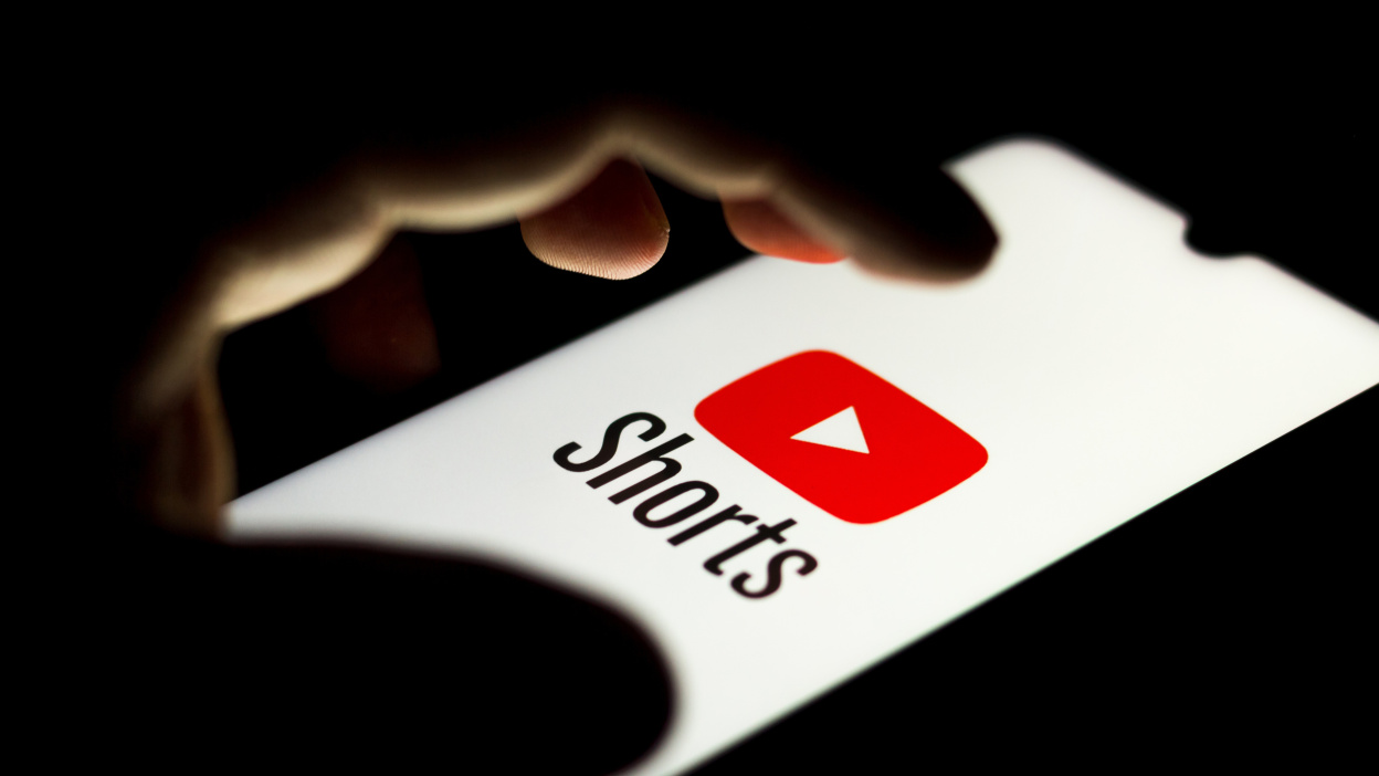 YouTube Tests New Product Tags for Shorts