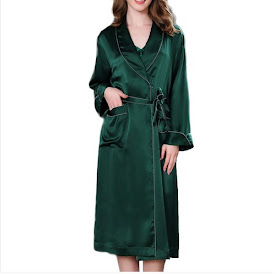 https://www.freedomsilk.com/22-momme-luxury-long-silk-robe-for-women-with-piping-p-230.html