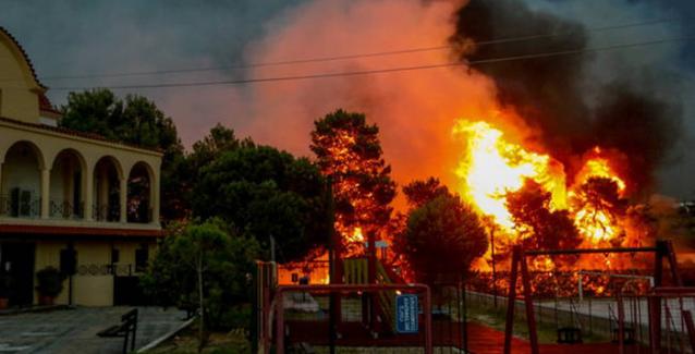 Αποκάλυψη : Κυκλώματα εμπρηστών πίσω από τις μεγάλες φωτιές με συμμετοχή κρατικών υπαλλήλων..