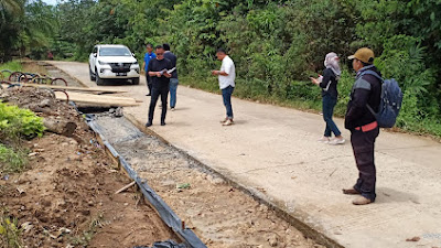 Temukan Kekurangan Volume Jalan AMS, Kadin PUTR : Terima Kasih Kawan-kawan Media