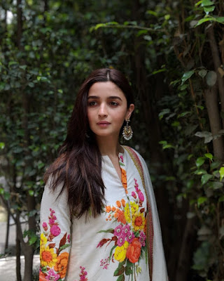 Actress alia bhatt Latest Photos and stills