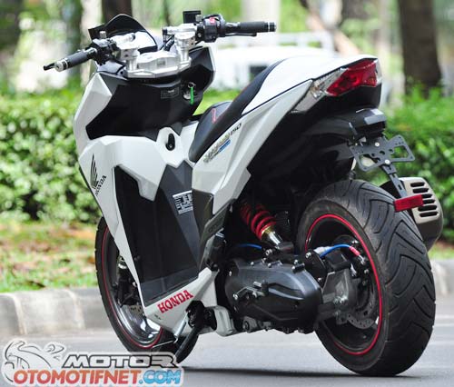  Modifikasi  Honda Vario  150  eSP BERITA TERBARU