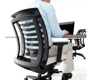 Ergonomic Task Chair That Automatically Responds To User Movements