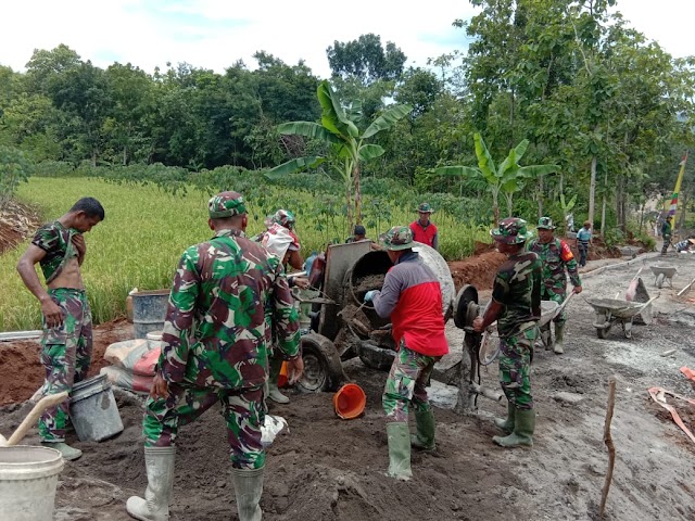 Kinerja Anggota Satgas Buat Semangat Warga Desa Celep