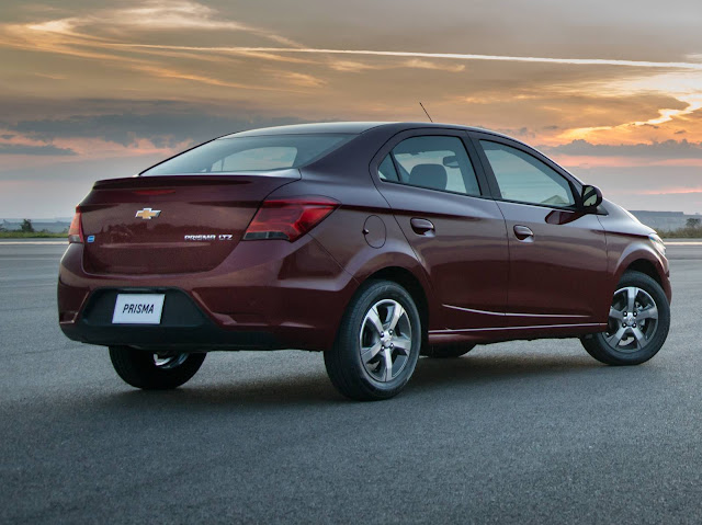 Novo Chevrolet Prisma 2017 - Vermelho