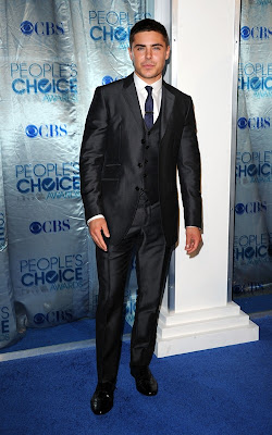 Zac Efron at the 2011 People's Choice Awards