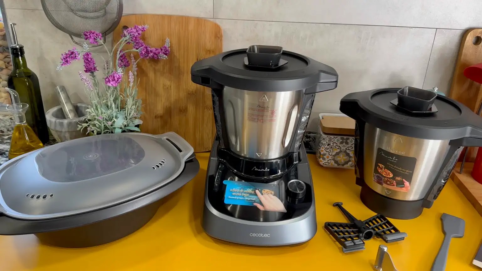 🍽️🤖 ¡Dale un toque de sabor a tu cocina con el Mambo Touch con Jarra  Habana! 🔥✨ Descubre más sobre este robot multifunción 👉🏻