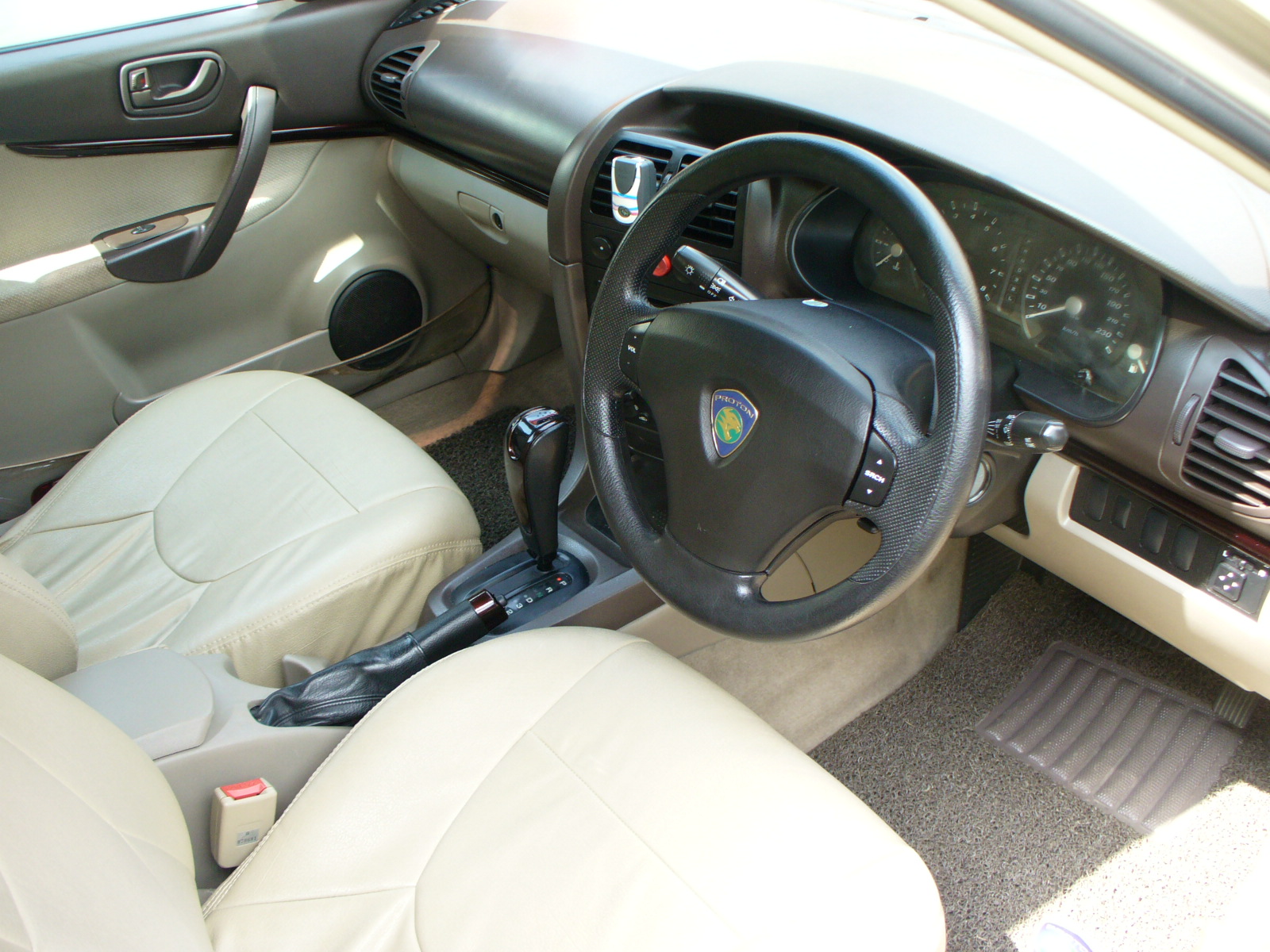 Stream Used Car: Proton Waja 1.6 Auto 2001 WMV