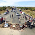 MANIFESTANTES FECHAM A BA 460 E COBRAM GOVERNO DO ESTADO POR MELHORIAS 