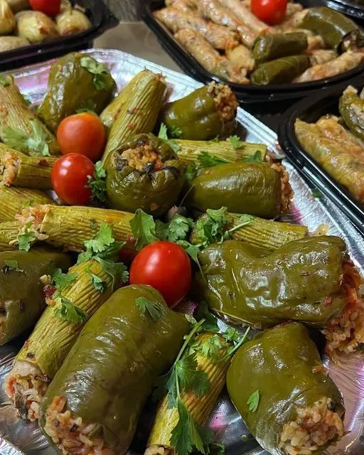 محشي الكوسا وفلفل رومي