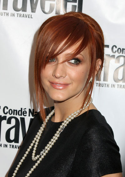 brown red hair color pictures. red hair blonde highlights.