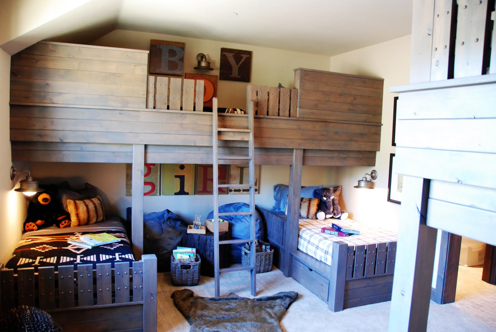 Custom Bunk Bed Room