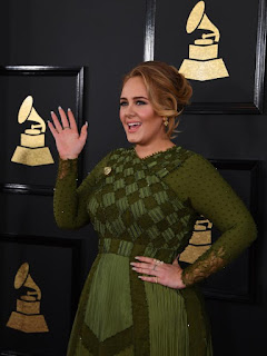 Menangis di Grammy Awards 2017, Adele Dihujani Tepuk Tangan, Live Feed: Panggung Grammys dan Pemenang di Kategori Bergengsi