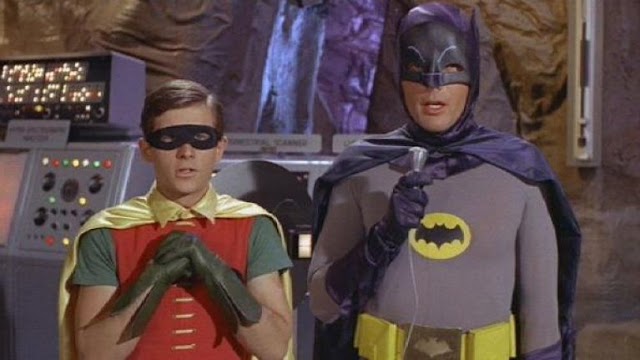 O Eterno Batman Adam West morre aos 88 anos