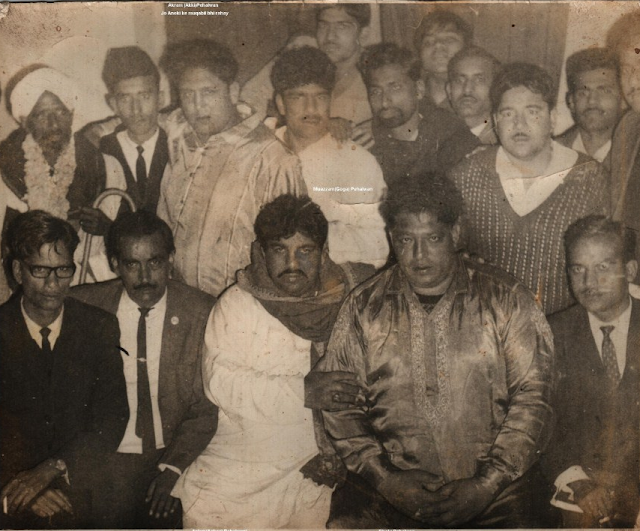 Shams Malik with Bholu, Acha, Goga 'n Akki Pehalwan