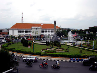 tugu muda semarang