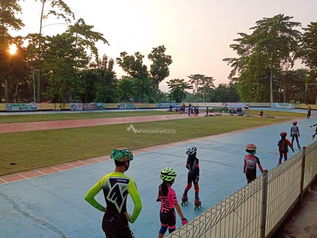 Tempat Belajar dan Bermain Sepatu Roda di Medan