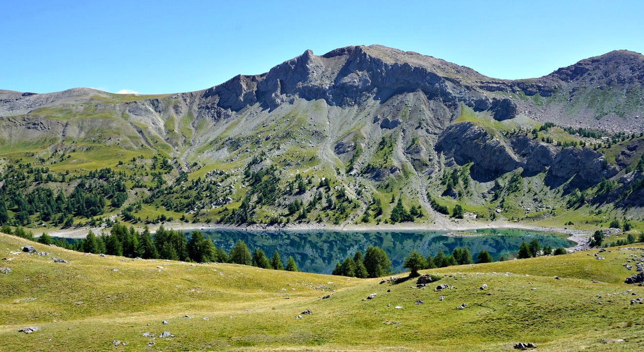 Lac d'Allos viewed from trail to Col d'Encombrette