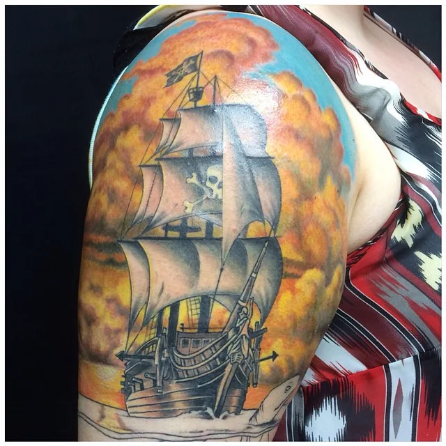 tatuajes de barco pirata