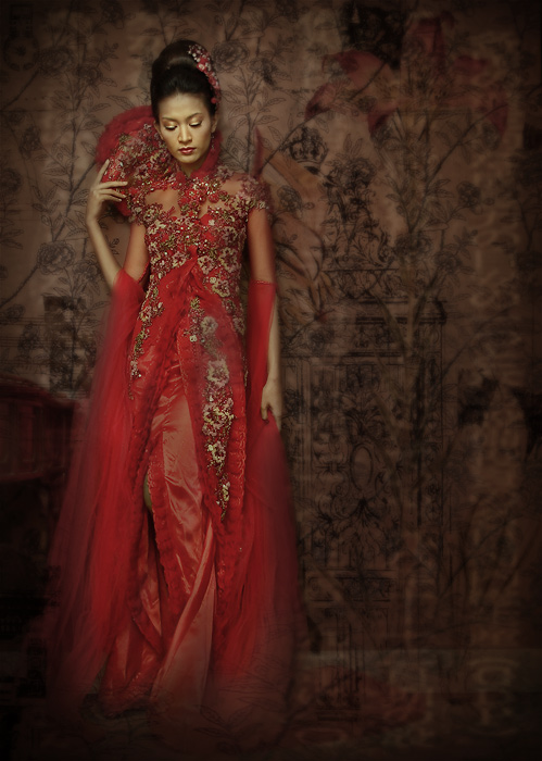 Thus for Chinese wedding dress redcolored is usually the conventional