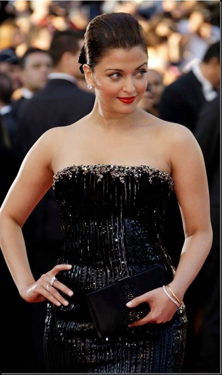 Aishwarya-Rai-Cannes-2010-4
